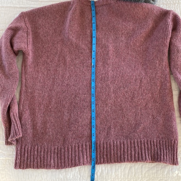 Eileen Fisher rose pink or light mauve sweater - Picture 6 of 12
